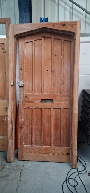 ENTRANCE DOOR ANTIQUE PITCH PINE 19th CENTURY CHURCH + FRAME BEAUTIFUL SOLID