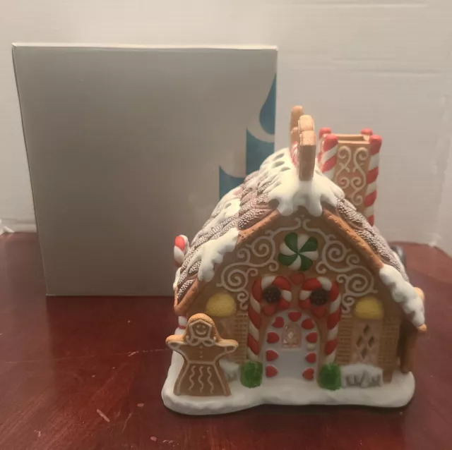 Partylite Christmas P7304 Gingerbread Tealight House Candle Holder