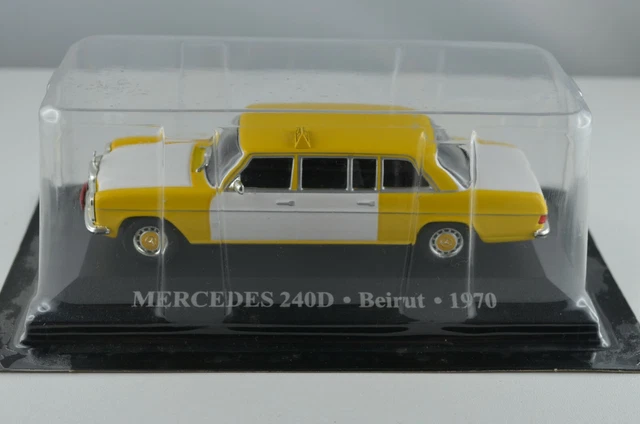 ZT747 IXO voiture 1/43 Taxi du Monde rare Mercedes 300D Madère 1983