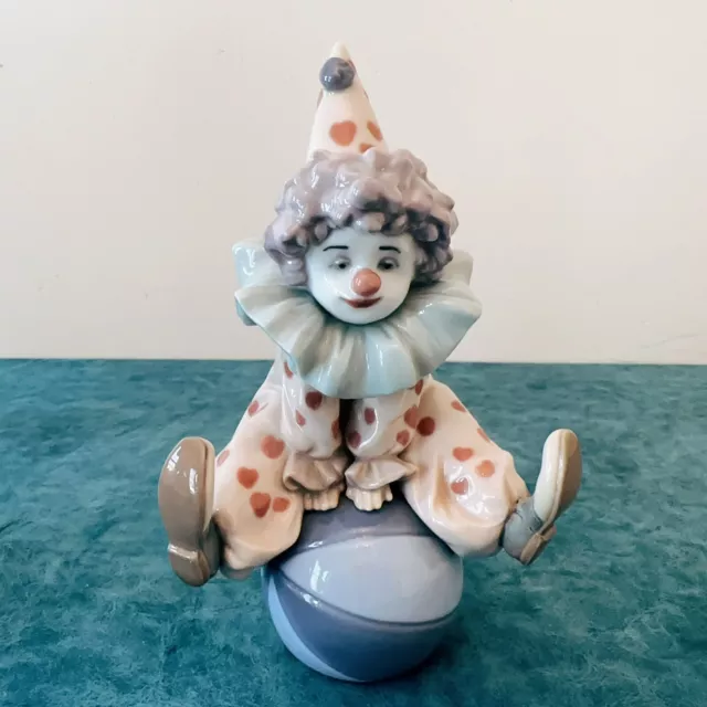 Lladro Clown Figurine Having A Ball In Box 5813