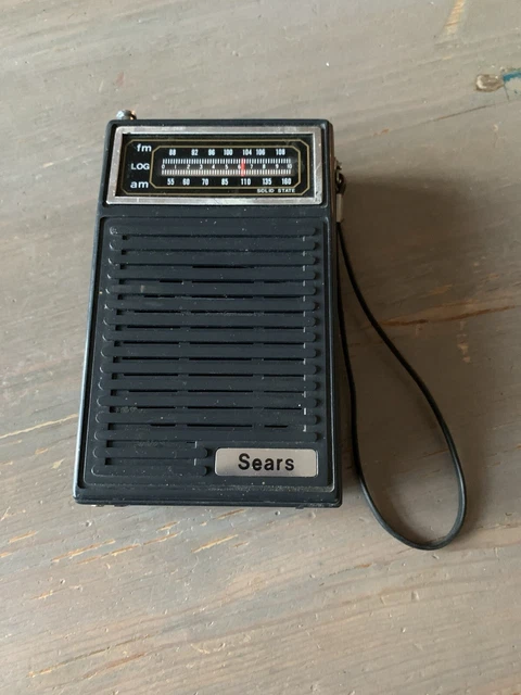 HITACHI SOLID 精し STATE レトロ ラジオKH-1045