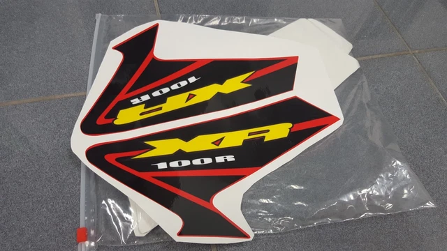 2003 xr100