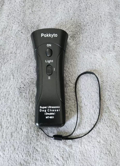 Pokkyto Ultrasonic Anti Dog Barking Pet Trainer LED Light Gentle Chaser Device