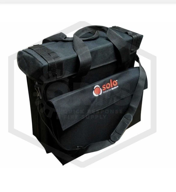 Solo 610 Compartmentalized Bag For  Solo Extension Poles And Tools