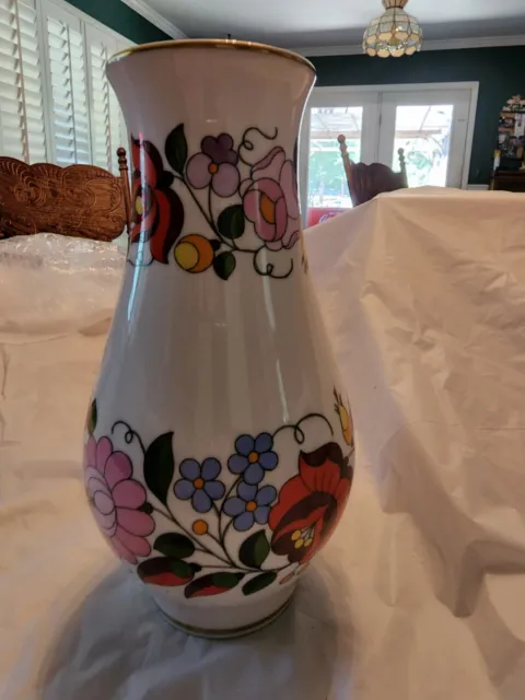 Kalocsa Hand Painted Porcelain Vase from Hungary Floral Gold Trim 7.5" Tall 2