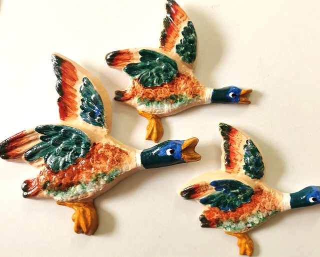 canard volant articulé en bronze , fait a la main , signé et