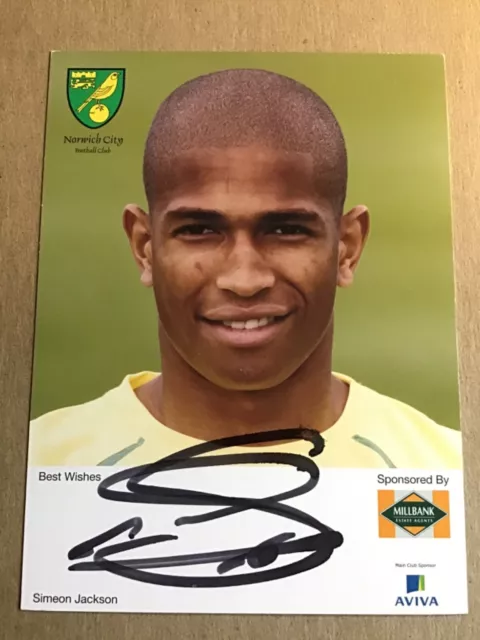 Simeon Jackson, Canada 🇨🇦  Norwich City 2010/11 hand signed