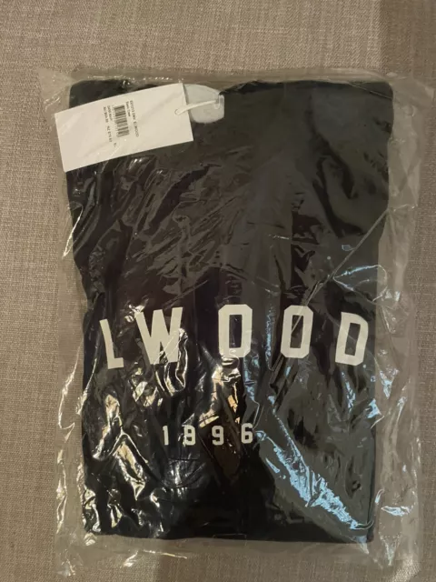 elwood crew sweater