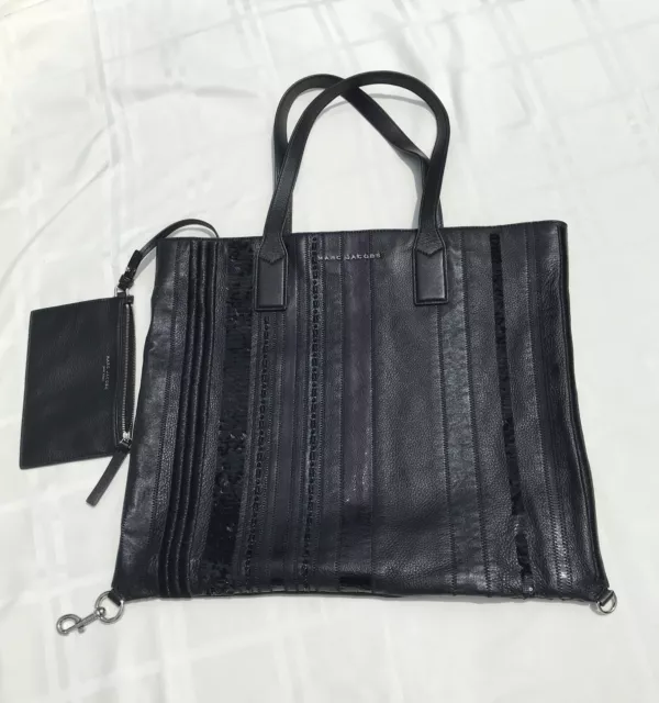 MARC JACOBS Logo Large Leather Tote Shoulder Shopper bag Coin Purse Key Holder MARC JACOBS Logo Large Leather Tote Shoulder Shopper bag Coin Purse Key Holder