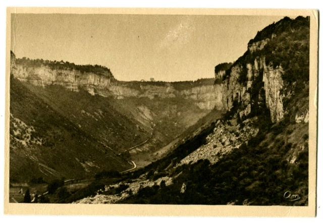 CPA 39 Jura Baume-les-Messieurs La Vallée