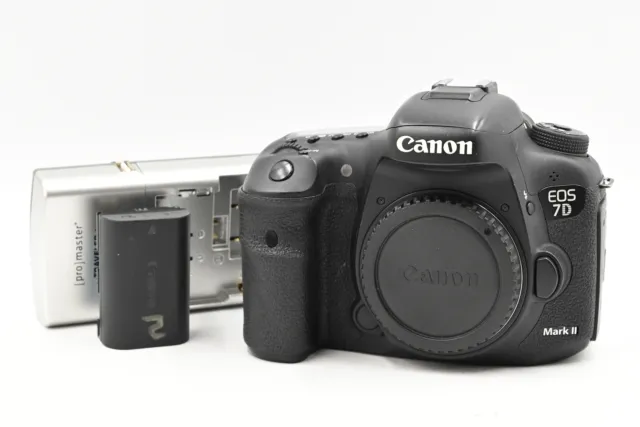 Canon EOS 7D Mark II 20.2MP Digital Camera Body #389