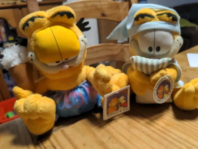 Graffield BED TIME GARFIELD Plush/Seaside Ice Cream Garfield Plush Play By Play ...