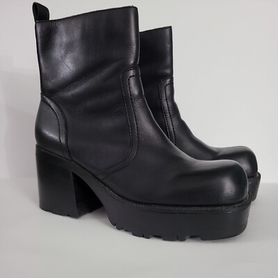 black platform bratz boots