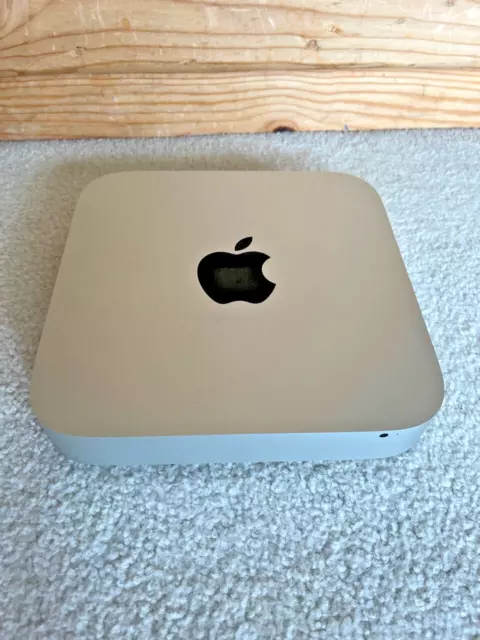 APPLE MAC MINI SERVER MC936LL/A A1347 500GB HD 2.5 GHZ i5 AMD Radeon 6630M 2011