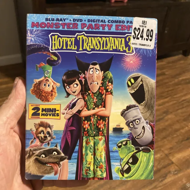 Hotel Transylvania 3: Summer Vacation (Blu-ray/DVD/Digital Copy)