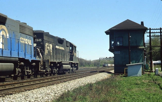Conrail-PC-PRR Gray Tower Tyrone,PA Orig Kodachrome Slide G104