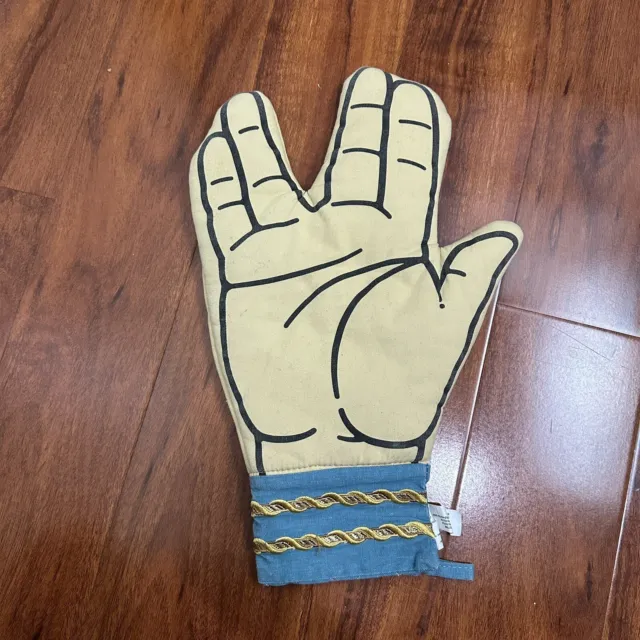 Vulcan Giant Hand Sign