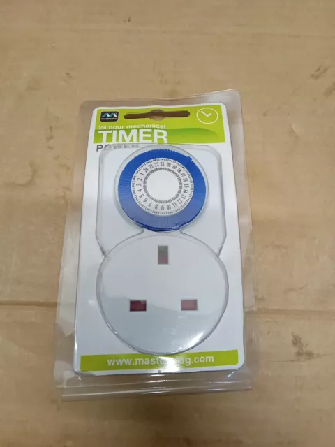 Plug-In Timer Switch, 13 Amp - 24 Hour Mechanical Segment Timer