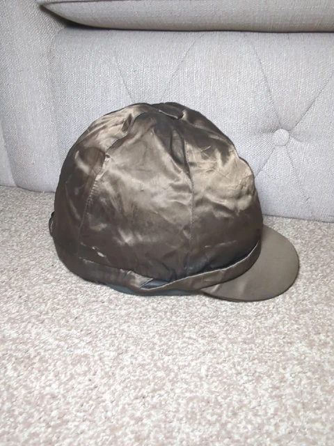 Champion Profi Jockey Schädelkappe Helm 60-61 cm Größe 4 Champion Profi Jockey Schädelkappe Helm 60-61 cm Größe 4
