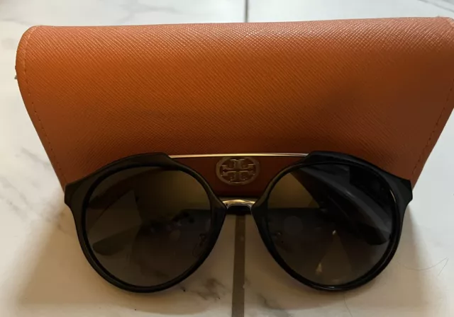 Pre-owned authentic Tory Burch sunglasses 