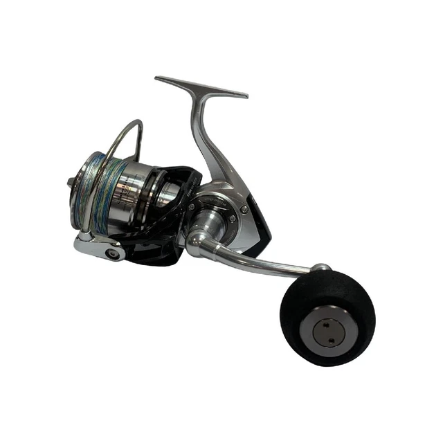 DAIWA 12 CATALINA 4500 spinning reel, scratches on spool