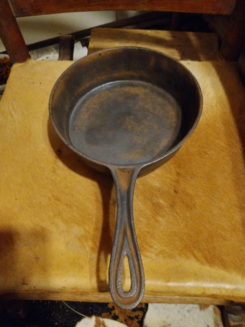 **Awesome Antique 9 Gate Marked Spider Skillet Very Old Very Authentic Nice*