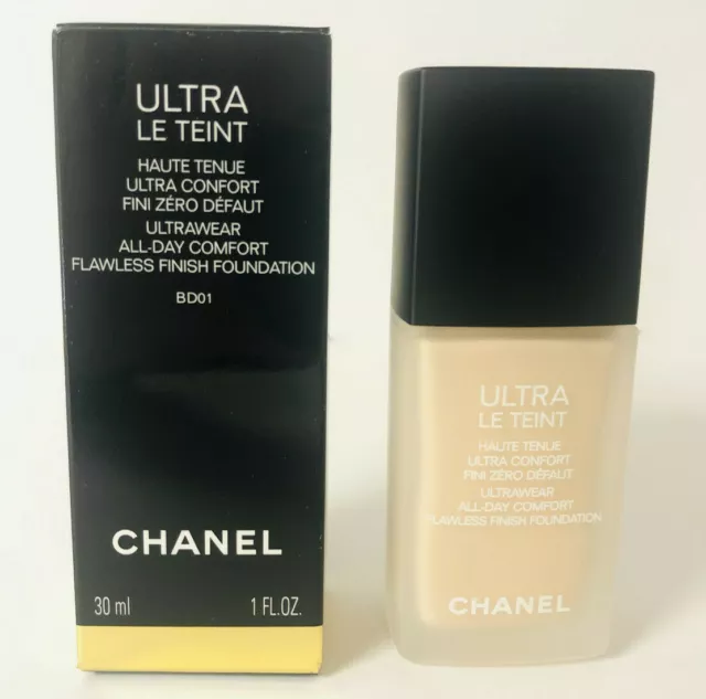 Chanel Ultra Le Teint Ultrawear All Day Comfort Flawless Finish Foundation  #B60