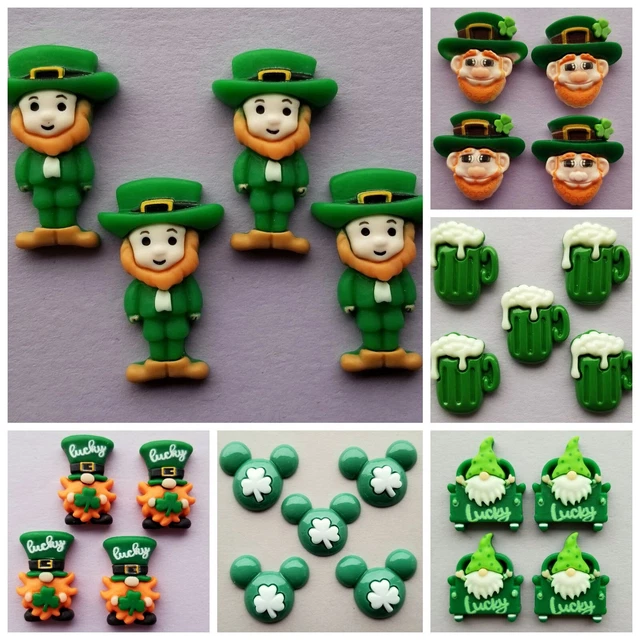 Funny Irish Lucky Charm Keyring - Cheeky 'Pog Mo Thoin' Leprechaun Metal Keychain (SG 3824)