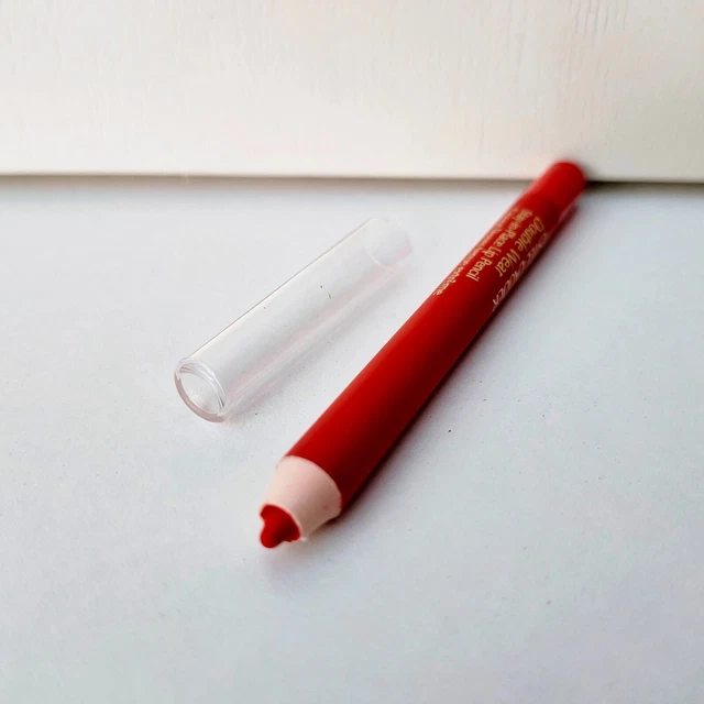 ESTEE LAUDER DOUBLE Wear StayinPlace Lip Pencil, 05 Coral, Brand NEW