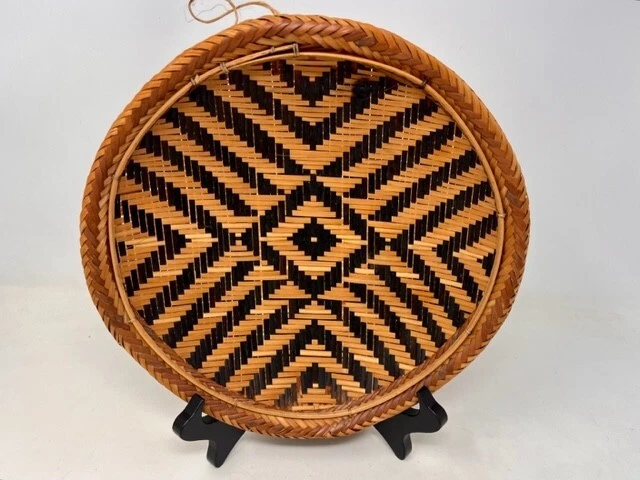 Vintage Native American(?) Basket Tray/Wall Hanging-10" Diameter
