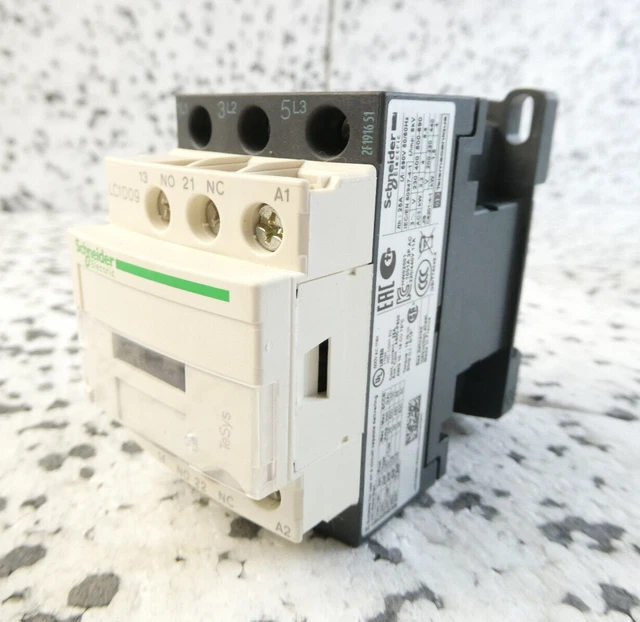 Schneider Electric LC1D18B7 – Contattore Di Potenza Originale, 1 Pezzo, Robusto E Durevole Per Applicazioni Industriali