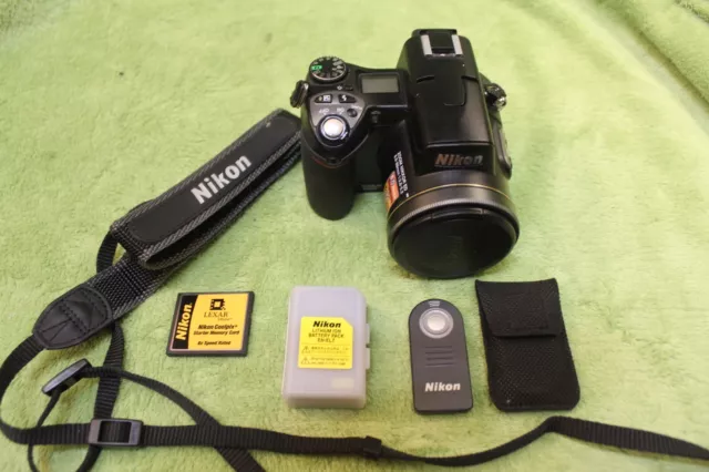 Nikon Coolpix 8800 VR 8MP Digital Camera & NEW Battery + Extras- no charger
