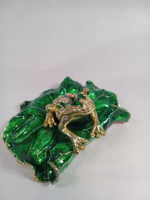 Green Frog on Lotus Leaf Jewelry Trinket Box Decorative Collectible Animal 3