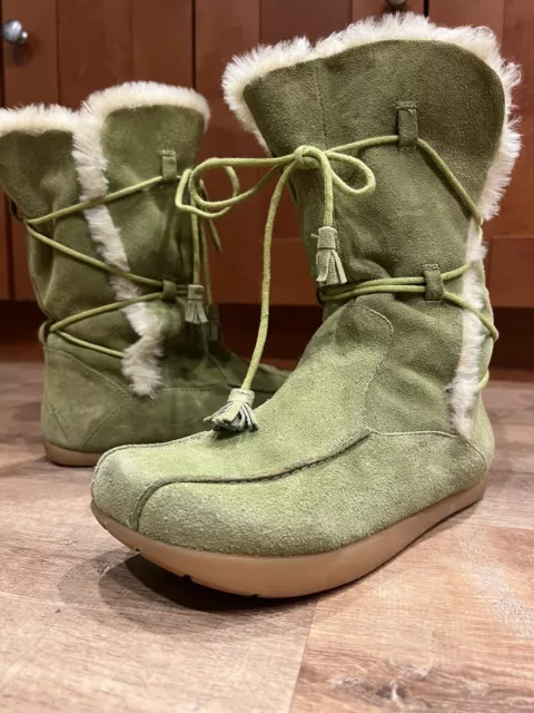 Women’s Kalso Earth Boots Mirage Lime Green Suede  Faux Shearling Size 7 B