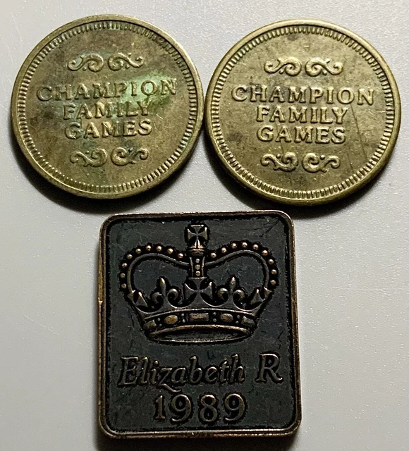 Lot Of 3 Champion Family Games Bowling Game & 1989 Royal Mint Tokens
