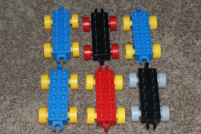 LOT OF 6 Lego Duplo Train Car Bases Blue Red Black closed-end hitch $7. ...