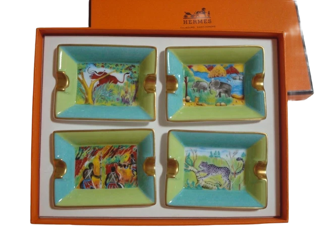 HERMES エルメス ミニトレー 小皿 hommage à l'afrique Hermes Mini Ashtray Set of 4 Fish Motif Porcelain New w/ Box