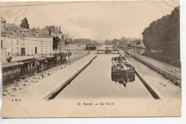 REIMS - Marne - CPA 51 - Gare - train - le train pres du canal - péniche