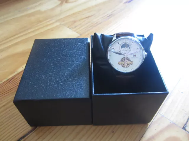 montre mécanique "tourbillon"  superbe cadran "nacré"