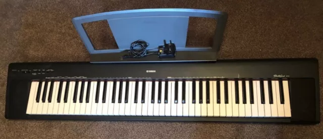 Yamaha Portable Grand NP-30 Digital Keyboard Black 76 Keys Free P&P