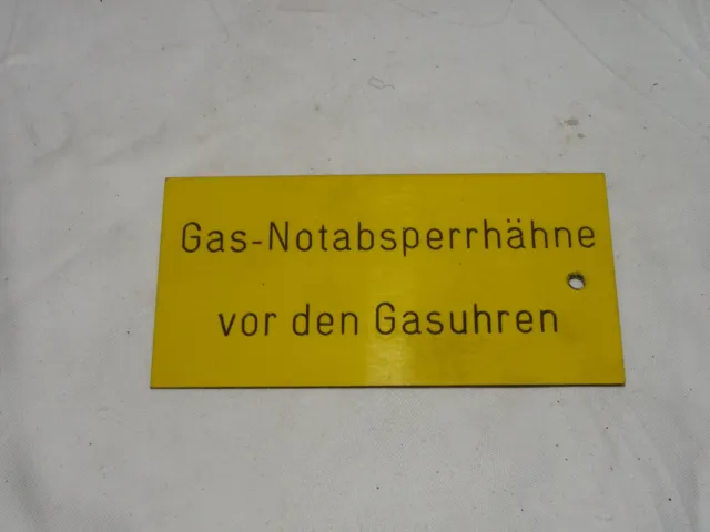 Kunststoffschild "Gas- Notabsperrhähne Vor Den Gasuhren" Kunststoff Schild