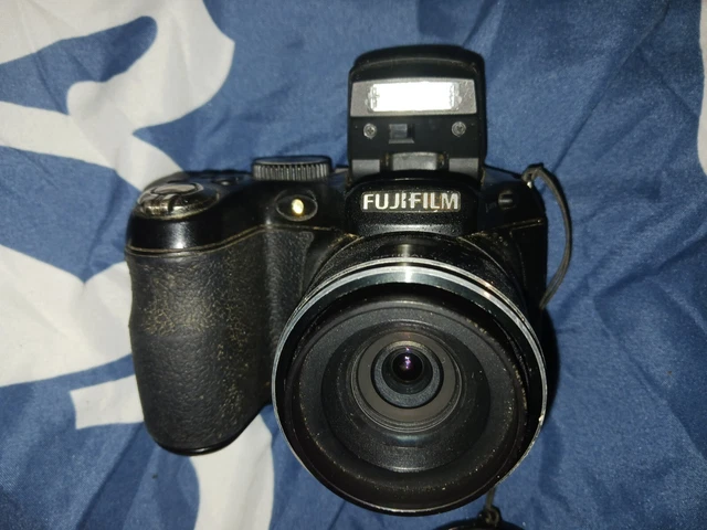 fuji s1730 review