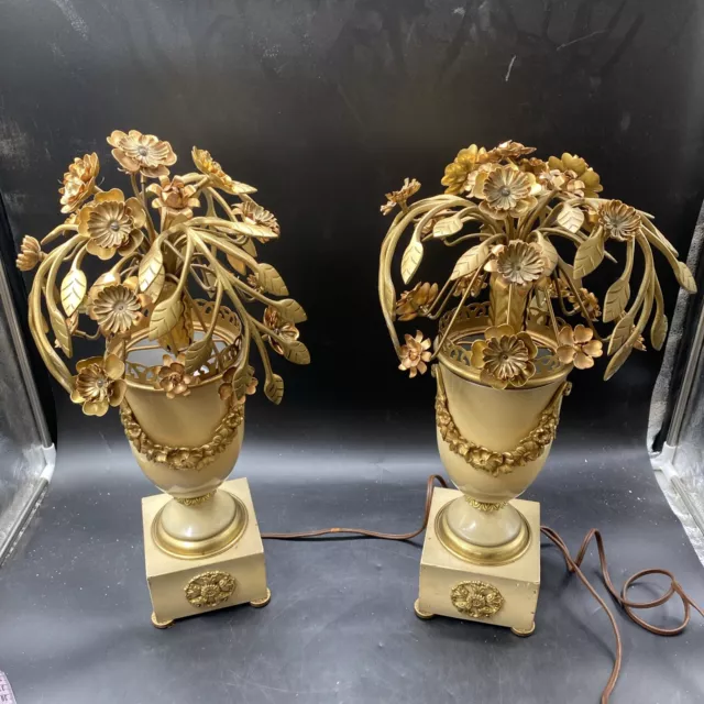 2 Vintage Italian Hollywood Regency Gold Gilt Floral Tole Metal Table Lamps 19”
