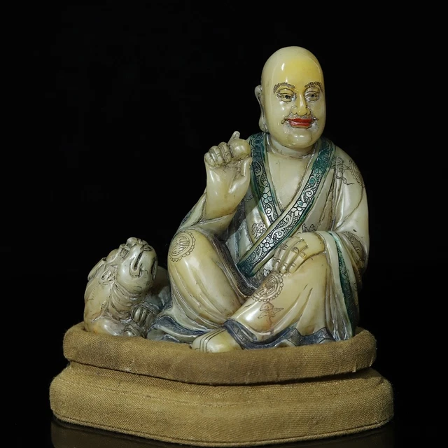 Chinese Exquisite Handmade Lohan carving Shoushan Stone Statue