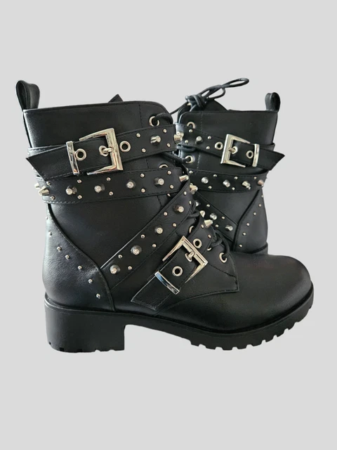 Bottines cloutées noires pointure 41 neuves