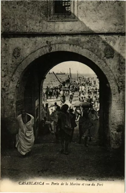 CPA AK MAROC CASABLANCA - Porte de la Marine et vue du Port (281134)