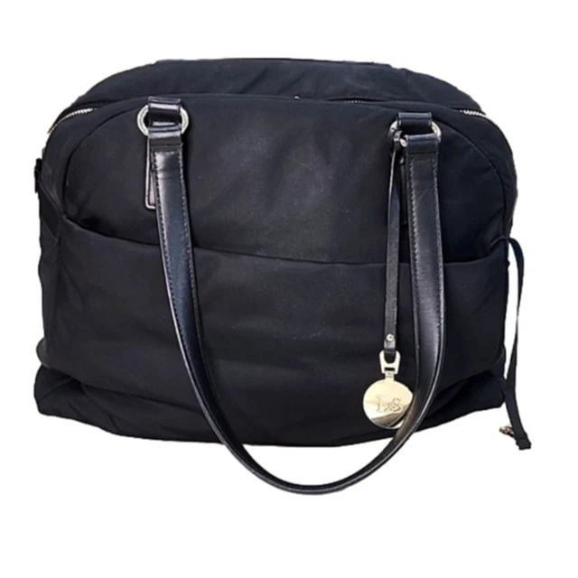 Lo and Sons Omg 1 medium overnight bag, black, tons of pockets,