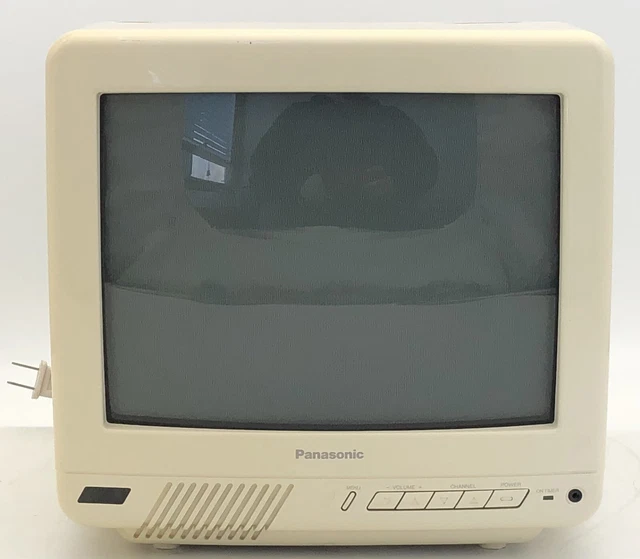 VINTAGE 1992 PANASONIC CTN1050R 10" Color CRT Tube TV Retro Gaming
