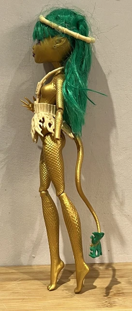 Monster High Jinafire Ghouls Getaway Daughter of Chinese Dragon- *Missing Hand 3