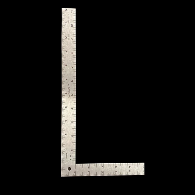 Regla cuadrada Fairgate Designer L 6""x 12"" 8a/16a calibración